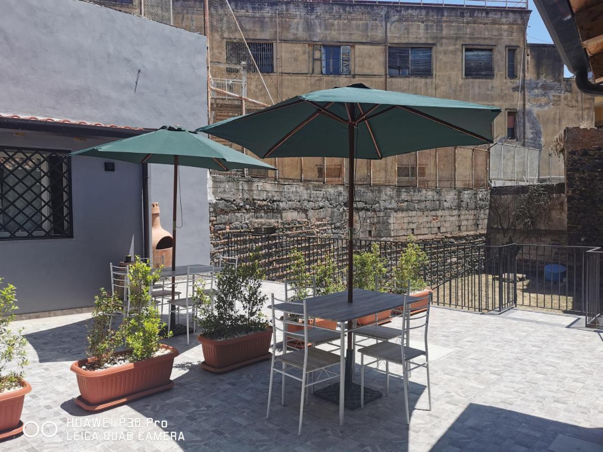Il Giardino In Centro Apartment Catania Luaran gambar